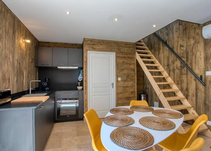 Nyaraló Le Pech Eternel - Des Chenes